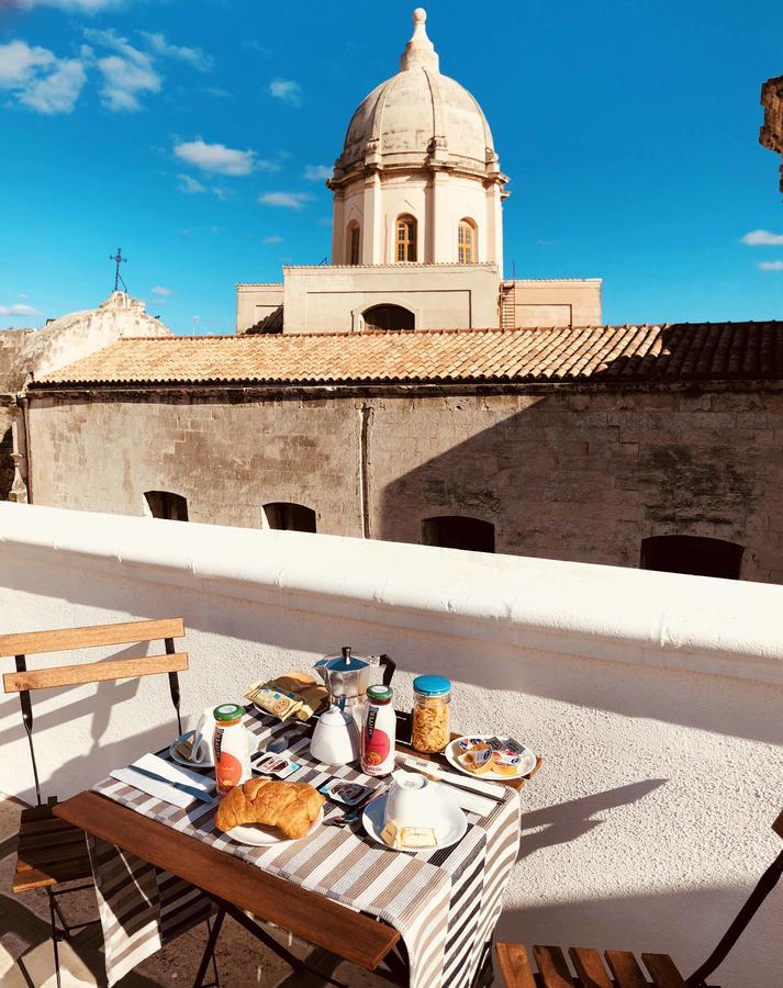 Nenetta Rooms & Suites Monopoli Δωμάτιο φωτογραφία